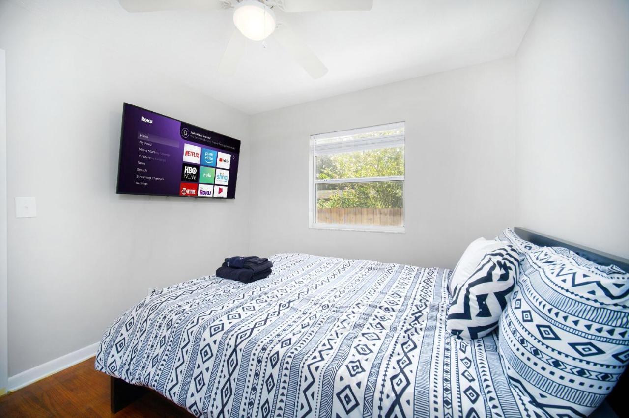 King Bedroom 2Bed1Bath Sleeps 4 Close To Town Center Downtown Beach Mayo Clinic Jacksonville Luaran gambar