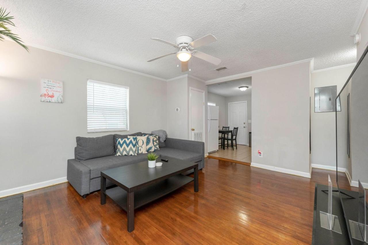 King Bedroom 2Bed1Bath Sleeps 4 Close To Town Center Downtown Beach Mayo Clinic Jacksonville Luaran gambar